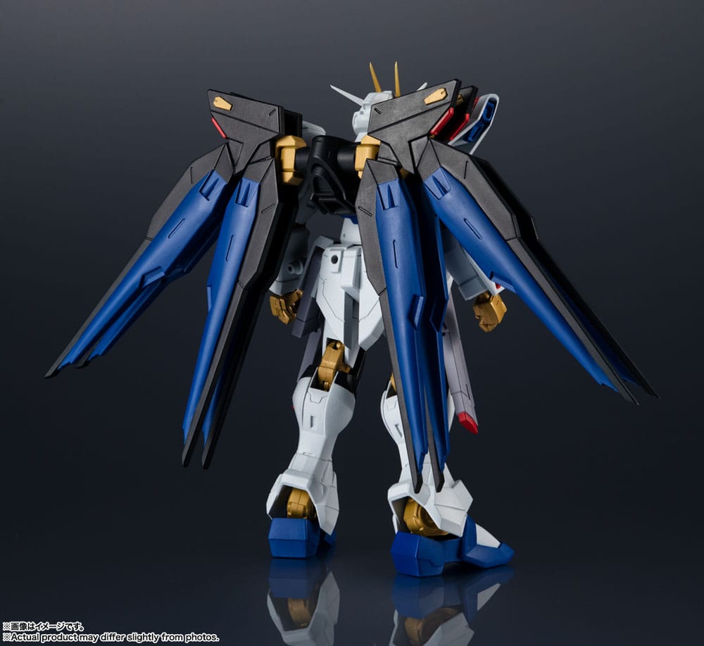 Mobile Suit Gundam SEED Destiny Robot Spirits ZGMF-X20A Strike Freedom Gundam 15 cm