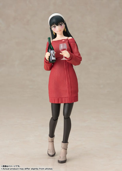 Spy x Family S.H. Figuarts Yor Forger Mother of the Forger Family 15 cm