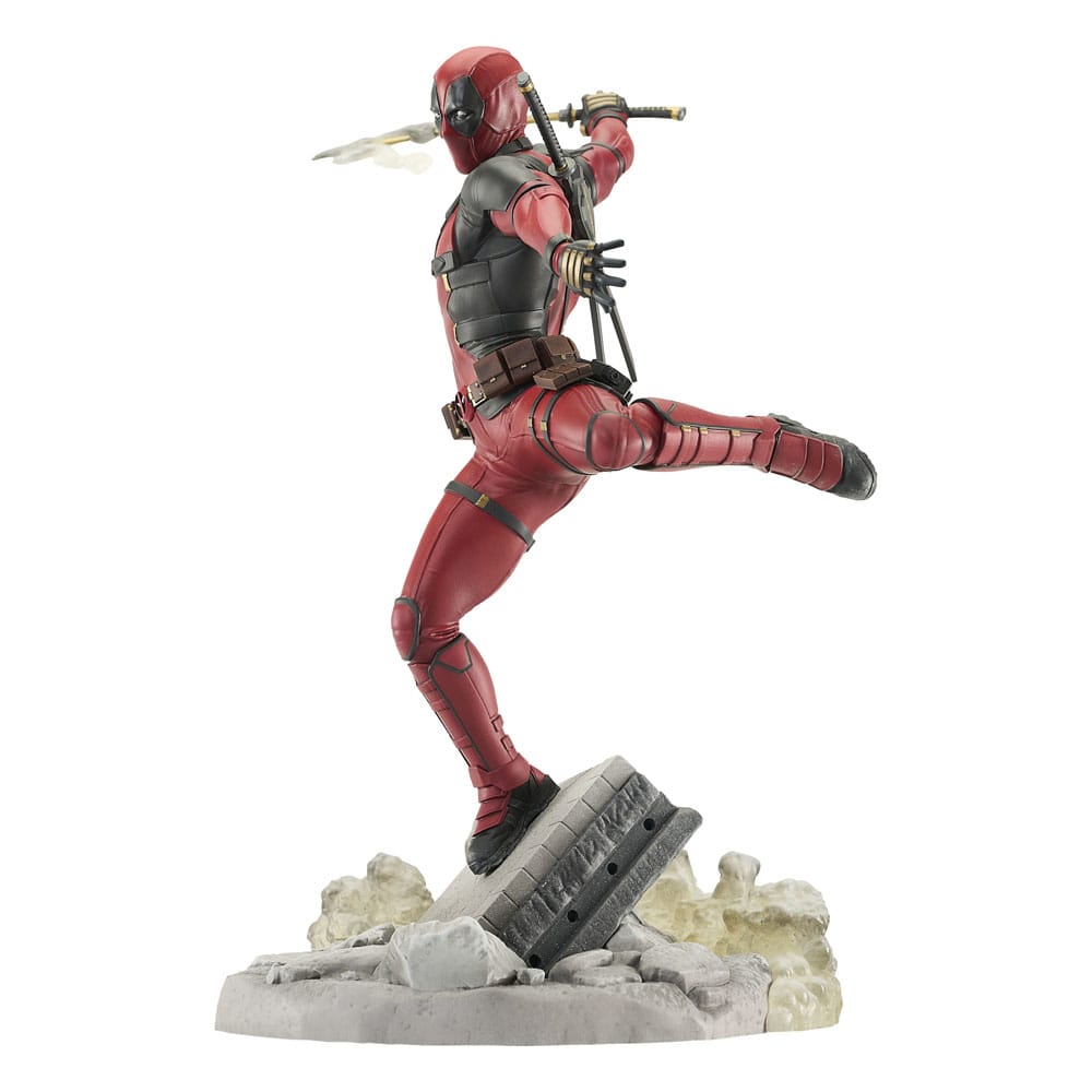 Deadpool & Wolverine Gallery statuette Deadpool 25 cm