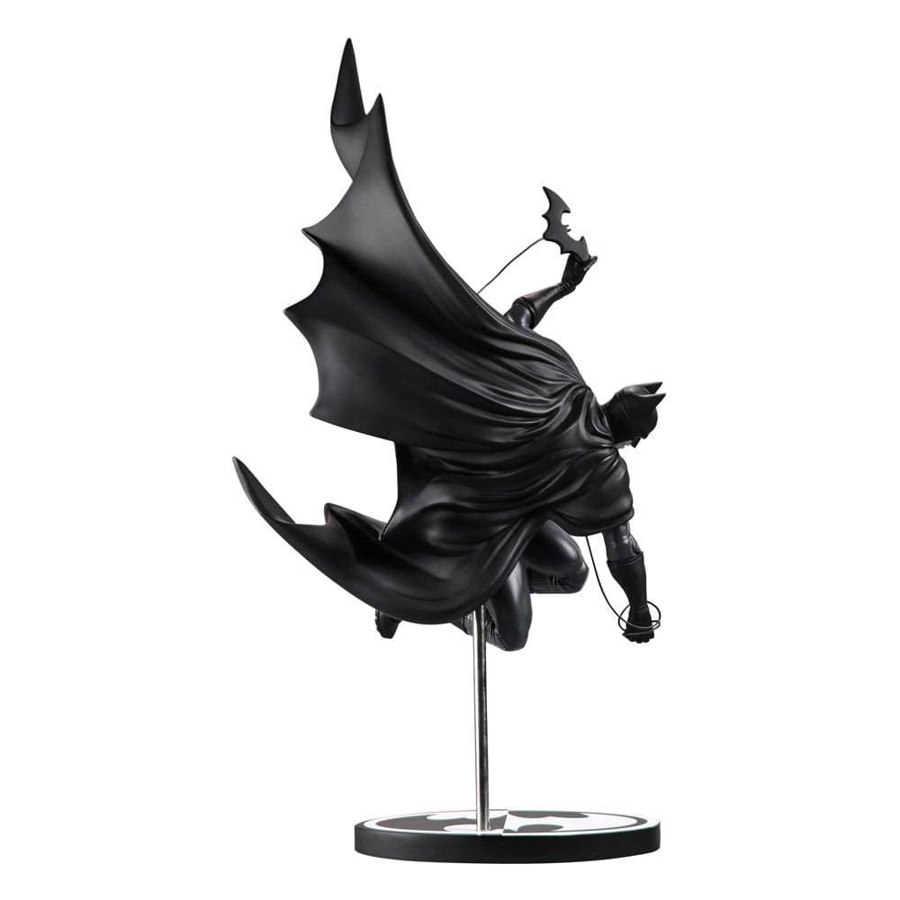 DC Direct statuette 1/10 Batman Black & White Batman by Inhyuk Lee 25 cm