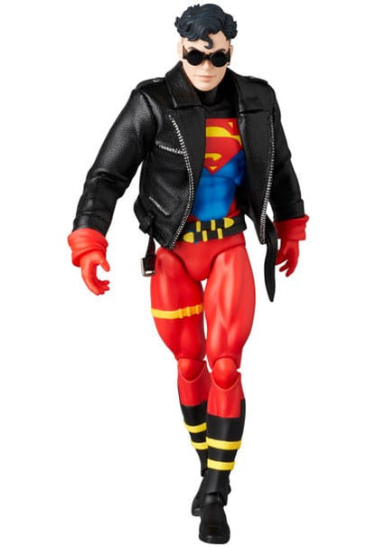 Return of Superman figurine MAFEX Ultraman Superboy 15 cm