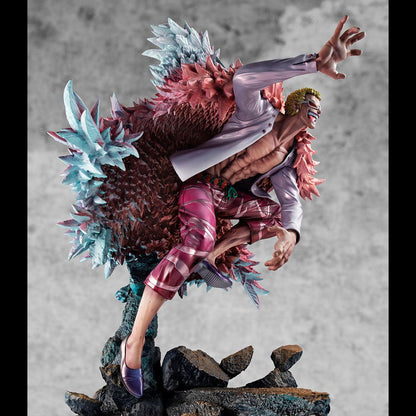 One Piece statuette Excellent Model P.O.P. SA-Maximum Heavenly Demon Donquixote Doflamingo 35 cm