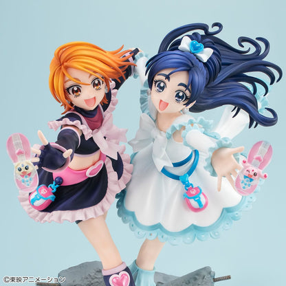 Pretty Cure statuette Lucrea Cure Black & Cure White 22 cm